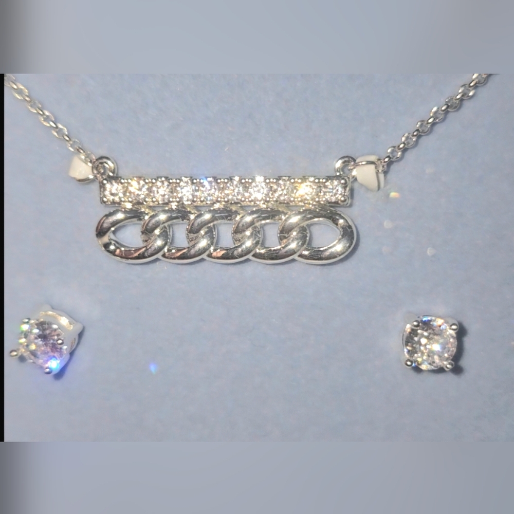 Danecraft Fine Silver Plated Cubic Zirconia‎ Necklace & Stud Earrings Set New